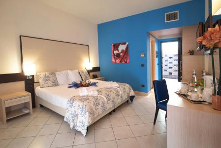 GH Avalon Sikani - 3