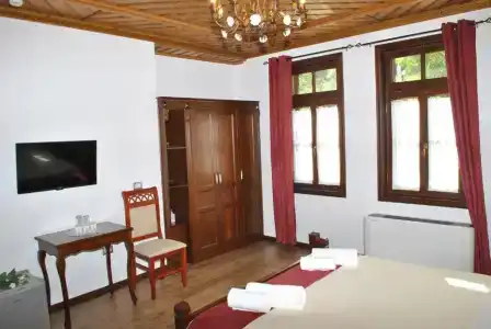 Kastro - 11
