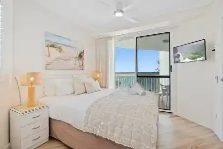 Crystal Bay On The Broadwater - 361
