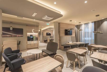 Hampton By Hilton Frankfurt Airport - 16