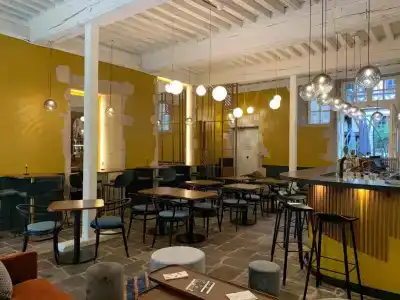 Maison Philippe Le Bon, Les Collectionneurs - 68
