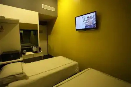 Venue - Sg Clean - 31