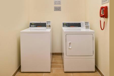 Fairfield Inn & Suites by Marriott East/Springfield - 5