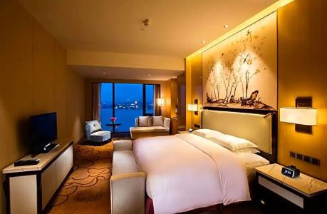 Hilton Wuhan Riverside - 140