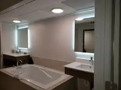 Holiday Inn Express & Suites, An Ihg - 70