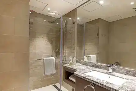 DoubleTree by Hilton Downtown - 52