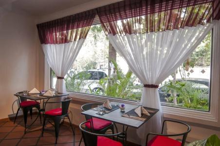 La Rose Suites - 7