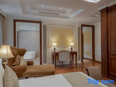 Anik Palace - 198