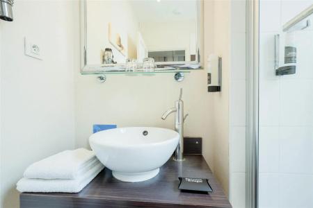 Best Western Brittany La Baule Centre - 77