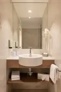 Walter Au Lac - 102