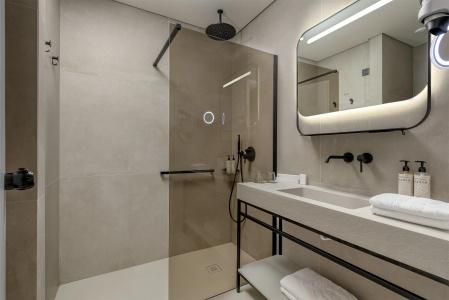 The Ixian Grand & All Suites - Adults Only - 11