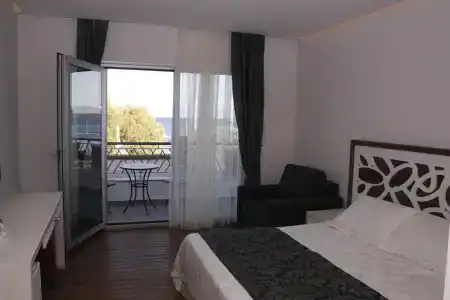 Meggs Bodrum Beach Restaurant & - 1