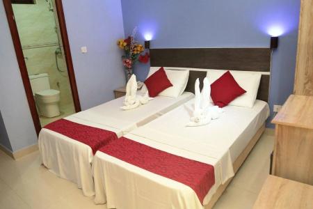 Elite Beach Inn - 5