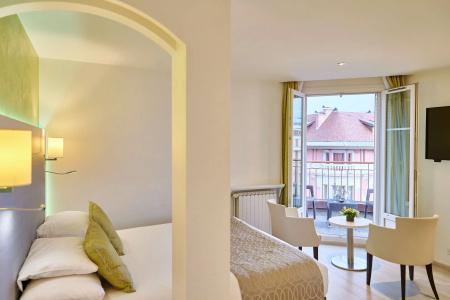 Best Western Plus Carlton Annecy - 50