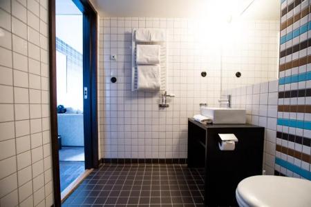 Langley Hôtel Tango - 21