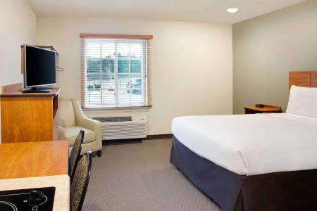 WoodSpring Suites - 39