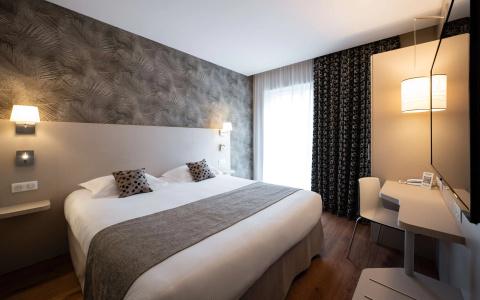 Kyriad Prestige Saint-Malo - 71