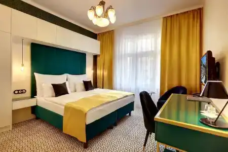Art Deco Wolker By Astoria & Medical Spa - 64