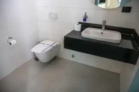 Redcon Suites - 154