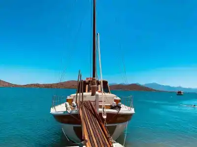 Royal Marmin Bay Boutique & Art - 25