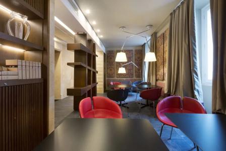 Stendhal Luxury Suites - 14