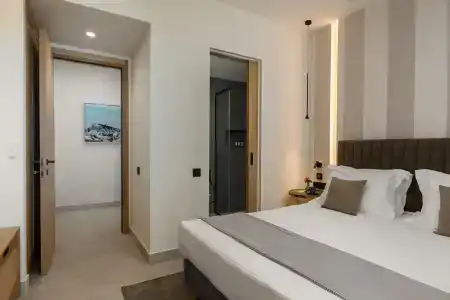 New York Luxury Suites - 40