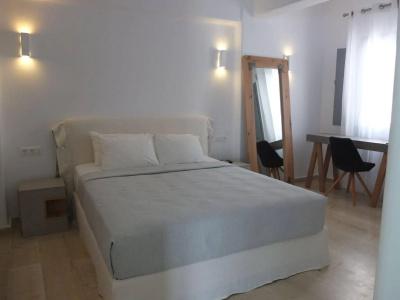 Blue Waves Suites & - 2