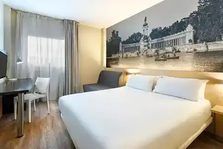 Crowne Plaza Madrid Airport - 43