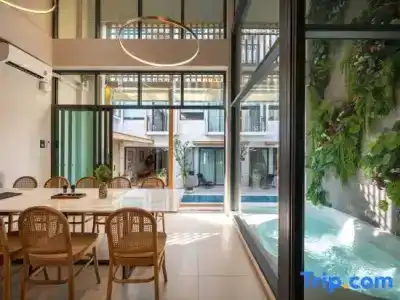 Shan Villas Sukhumvit - 369