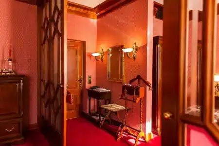 Tb Palace & Spa - 46