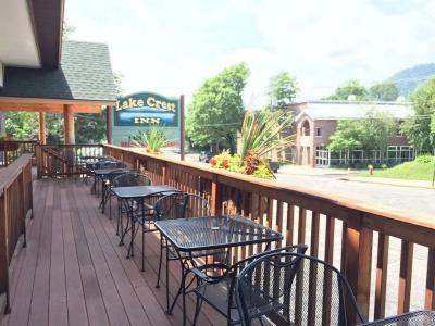 Lake Crest Inn - 16