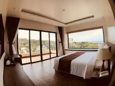 Coral Bay Resort - 1