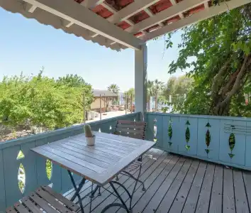 Kefi Beach & Suites - 140