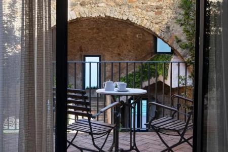 El Far Restaurant - 20