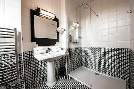 Best Western Hôtel Journel Antibes Juan-les-Pins - 54