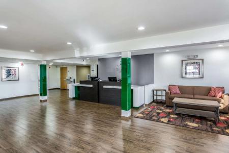 Quality Inn & Suites I-10 - 13