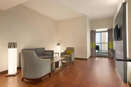 Howard Johnson Plaza by Wyndham Dubai Deira - 14