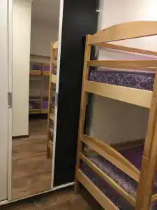 Highway Guest House - 4