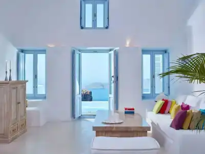 Astra Suites - 379