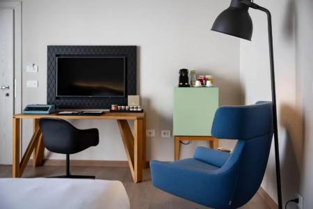 Savona 18 Suites - 59