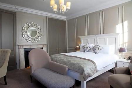 Vanbrugh House - 70