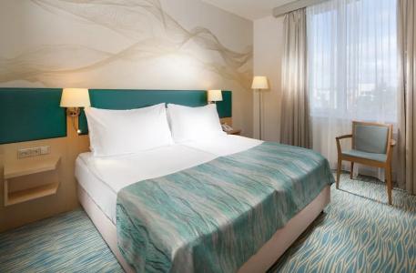 Holiday Inn Prague, An Ihg - 63