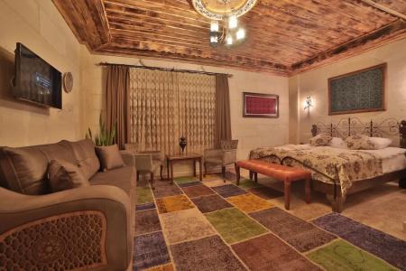 Caravanserai Inn - 121