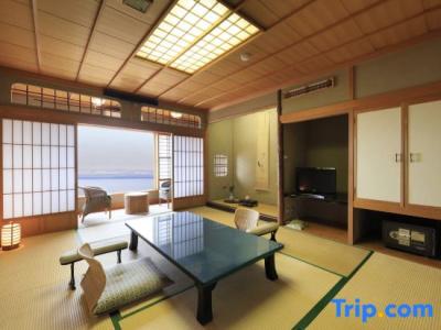 Wakamatsu Hot Spring Resort - 42