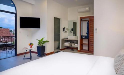 Blanc Smith Residence - 30