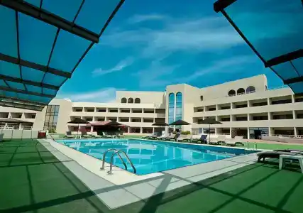 Golden Tulip Seeb - 7