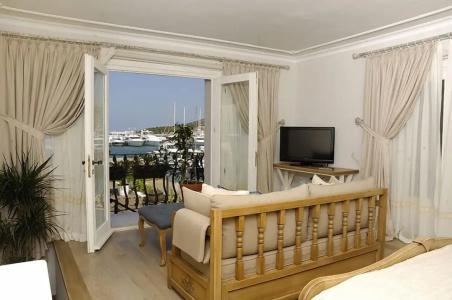 Cesme Marina Konukevi - 42