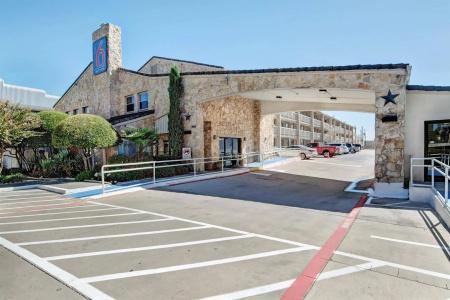 6-Dallas, Tx - Forest Lane - 13