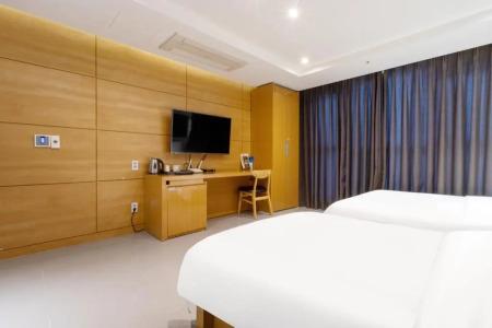 Brown Dot Incheon Songdo - 60