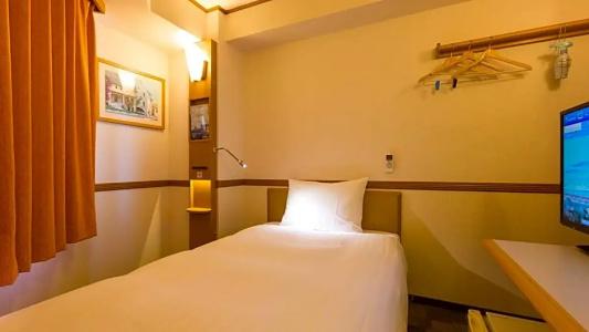 Toyoko Inn Iwatsuki Ekimae - 54